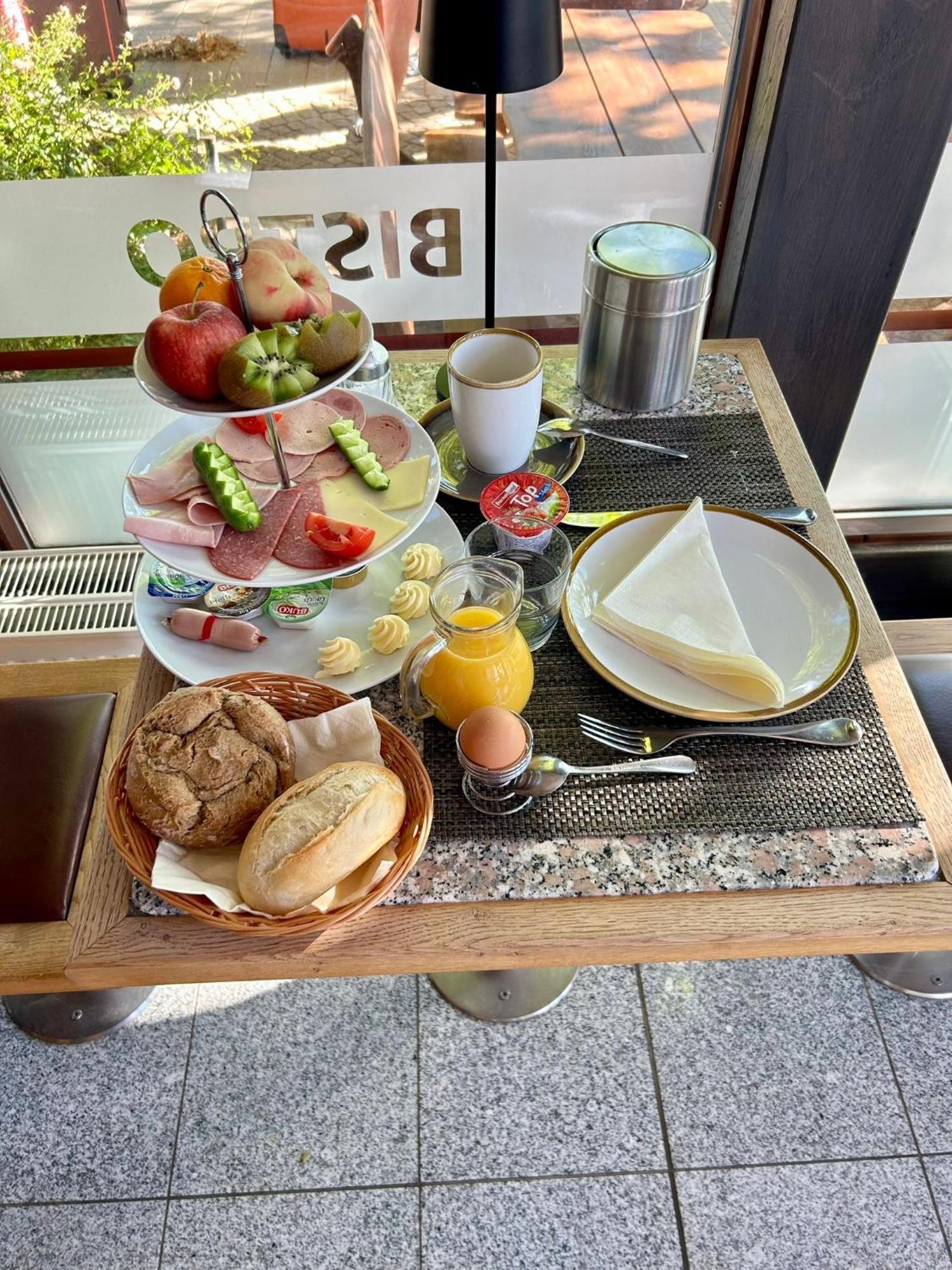 Cityhotel Magdeburg Exterior photo